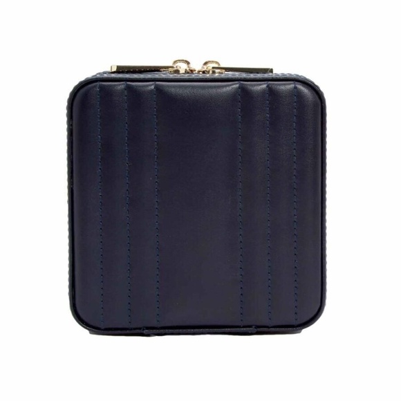 Pre-Owned WOLF Maria Small Navy Leather Travel Jewelry Case with Zip Closure - Picture 8 of 12